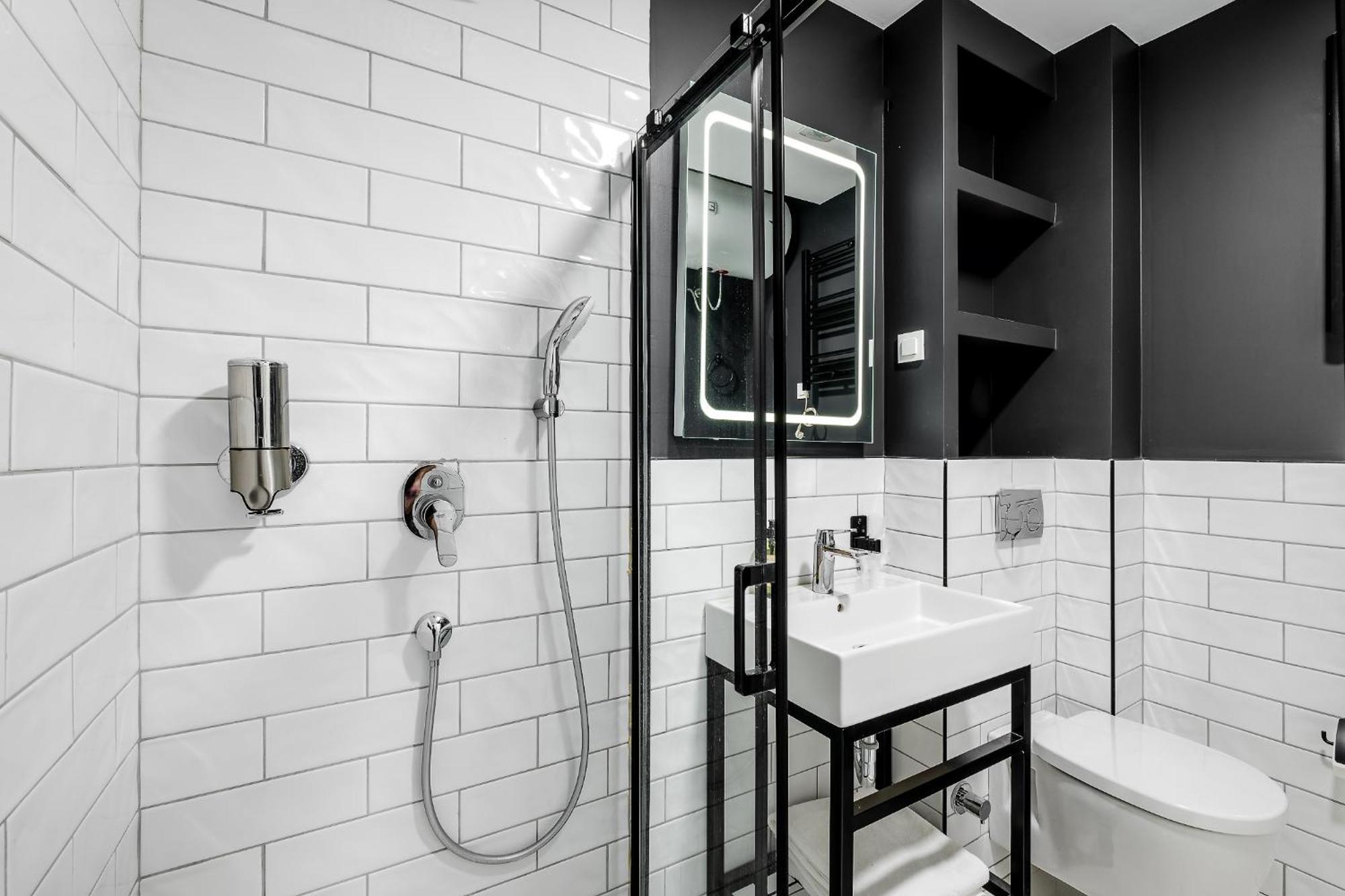Montenegro Lodge Kavač 部屋 写真 Bathroom
