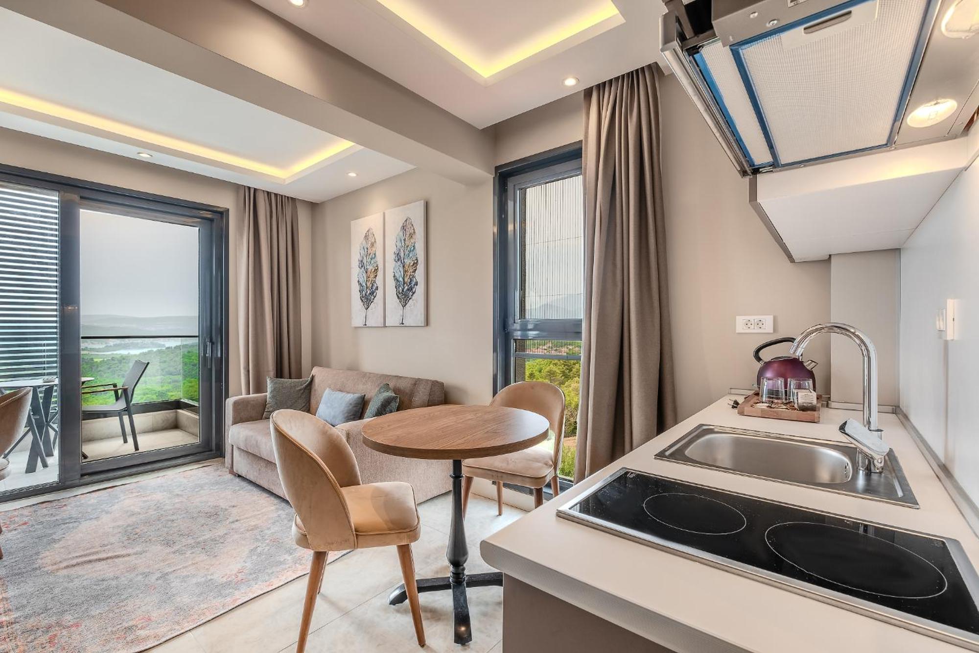 Montenegro Lodge Kavač 部屋 写真 A typical apartment in the complex